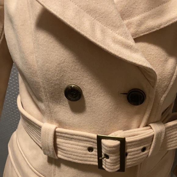 Womans Wool Coat - Picture 3 of 7